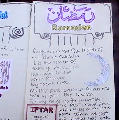 Page 4 on Ramadhan with a crescent moon decorated with glitter and a mini lift-the-flap on Iftar